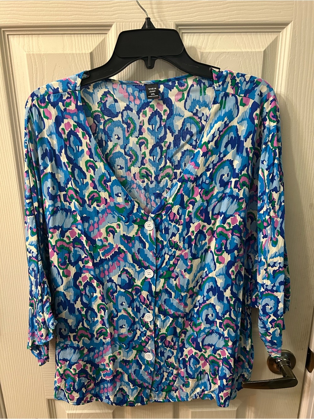 SHEIN Blue Multicolor V-Neck Button-Down Blouse